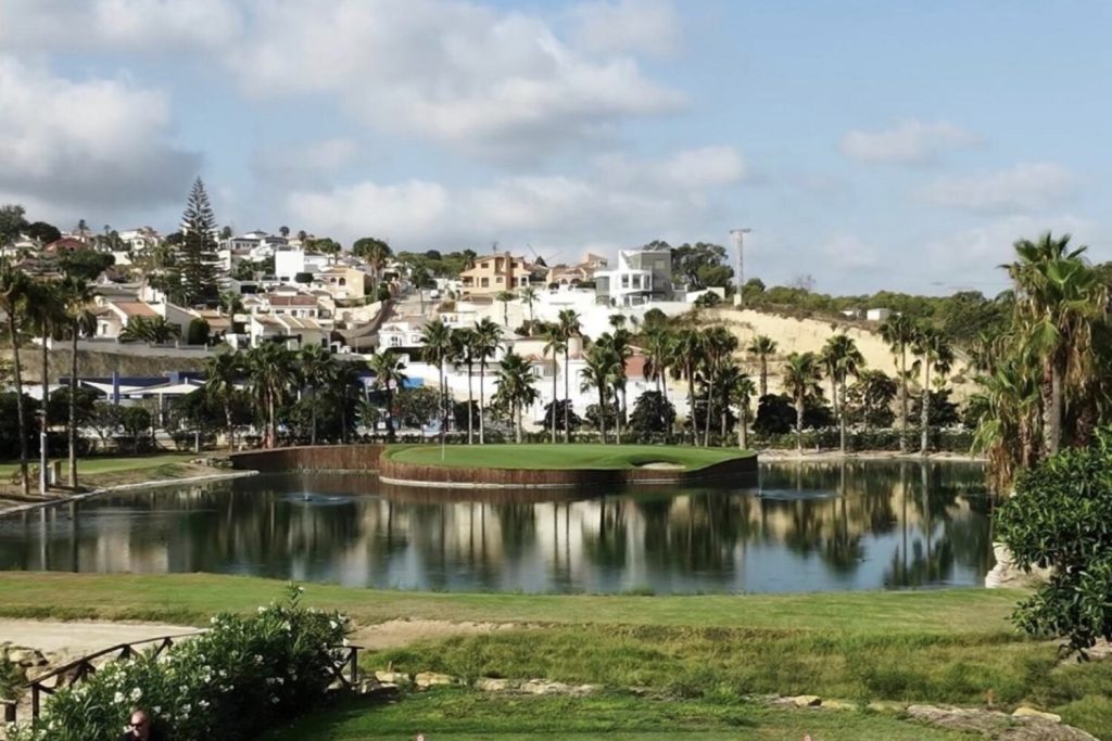 The island green and lake at La Marquesa Golf, Rojales